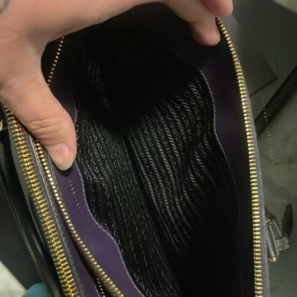 Large Prada Galleria Saffiano Leather Bag - Picture 10 of 15